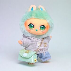 Hoodie with Blue jeans & a Matching Vegan Luxury Style Bag for 17cm Plush Doll